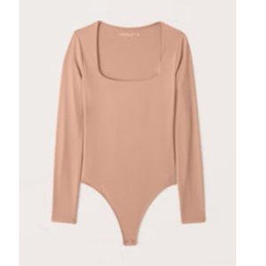 Long-Sleeve Double-Layered Seamless Fabric Squareneck Bodysuit